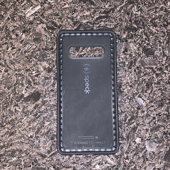 Phone case - Picture 1 of 3